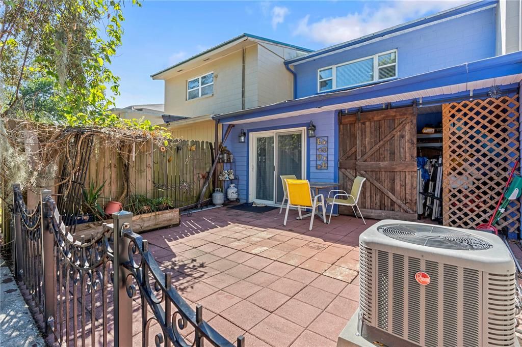 Activo con contrato: $260,000 (2 camas, 1 baños, 1320 Pies cuadrados)