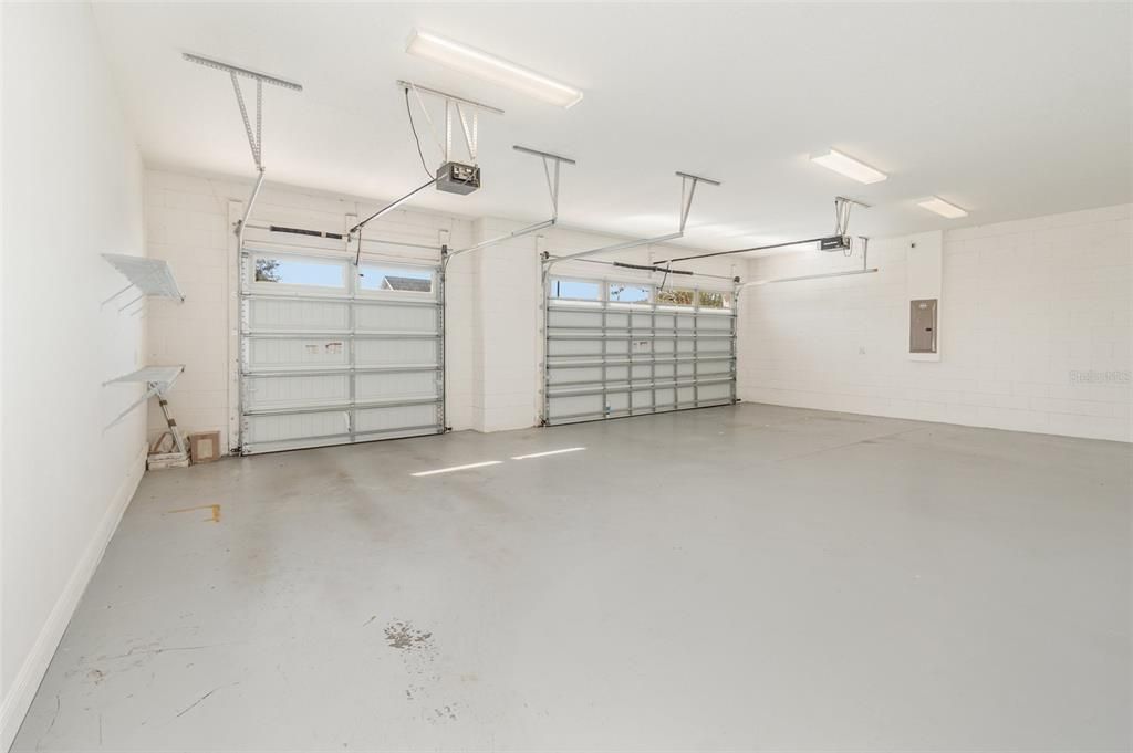 For Sale: $580,000 (3 beds, 2 baths, 3122 Square Feet)