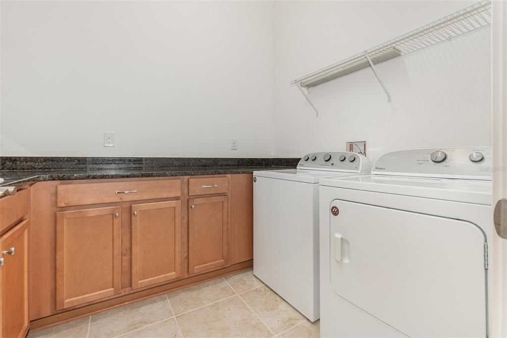 For Sale: $580,000 (3 beds, 2 baths, 3122 Square Feet)