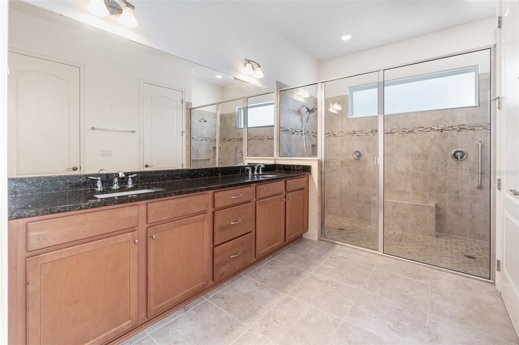 For Sale: $580,000 (3 beds, 2 baths, 3122 Square Feet)