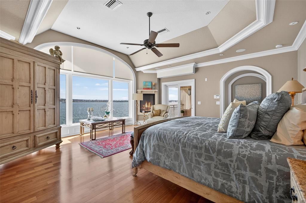 待售: $5,775,000 (5 贝兹, 5 浴室, 5925 平方英尺)