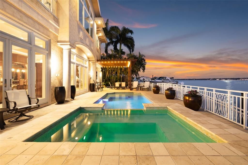 待售: $5,775,000 (5 贝兹, 5 浴室, 5925 平方英尺)