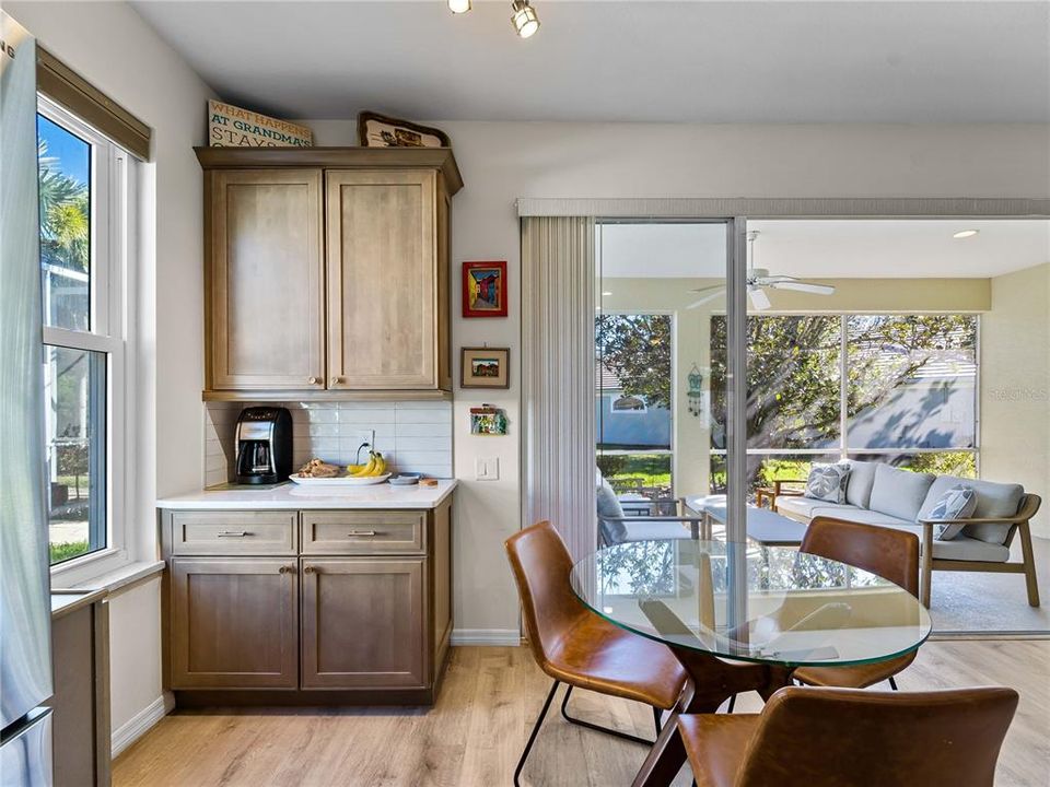 For Sale: $495,000 (3 beds, 2 baths, 1586 Square Feet)