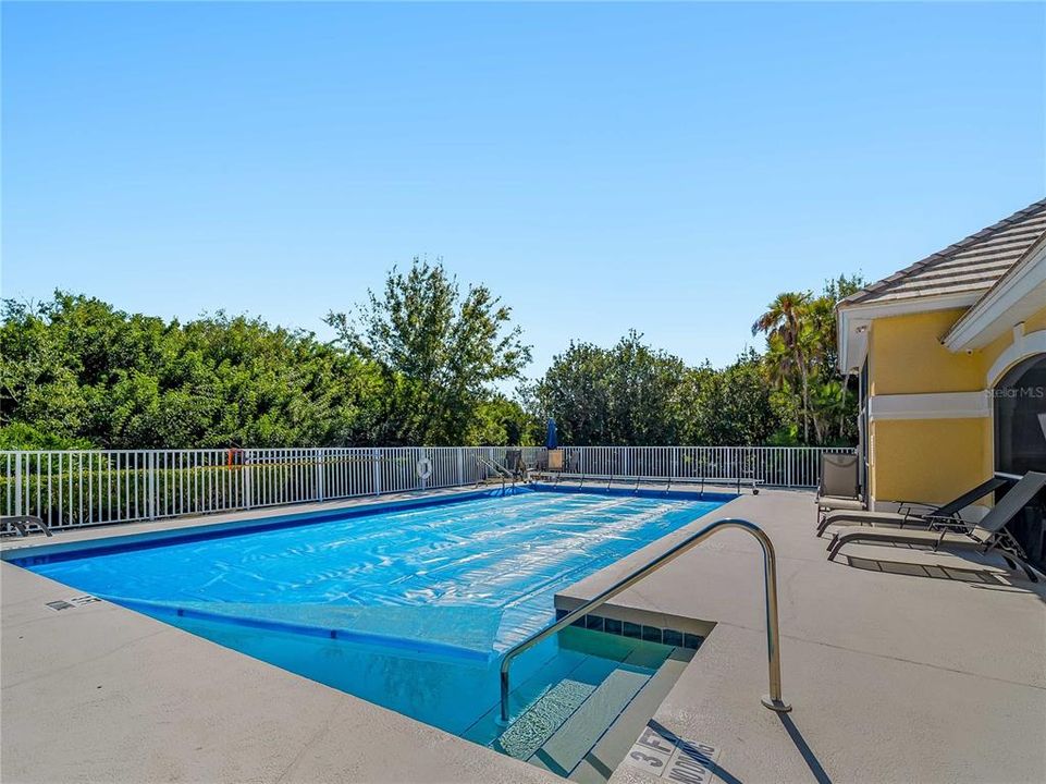 For Sale: $495,000 (3 beds, 2 baths, 1586 Square Feet)