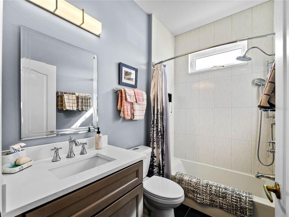 For Sale: $495,000 (3 beds, 2 baths, 1586 Square Feet)