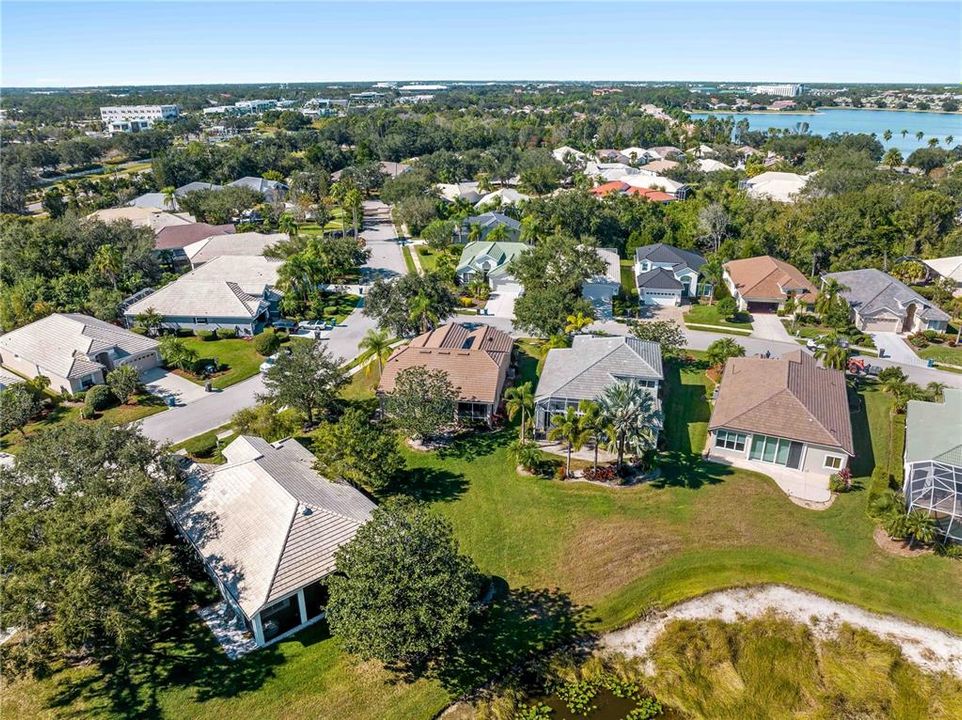 For Sale: $495,000 (3 beds, 2 baths, 1586 Square Feet)