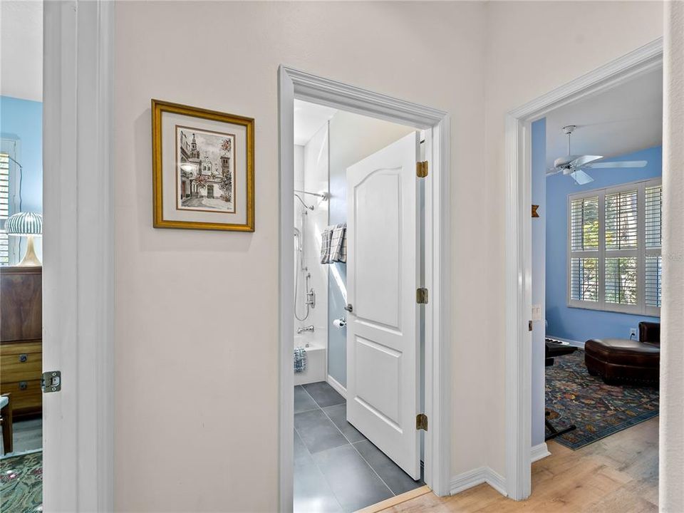 For Sale: $495,000 (3 beds, 2 baths, 1586 Square Feet)