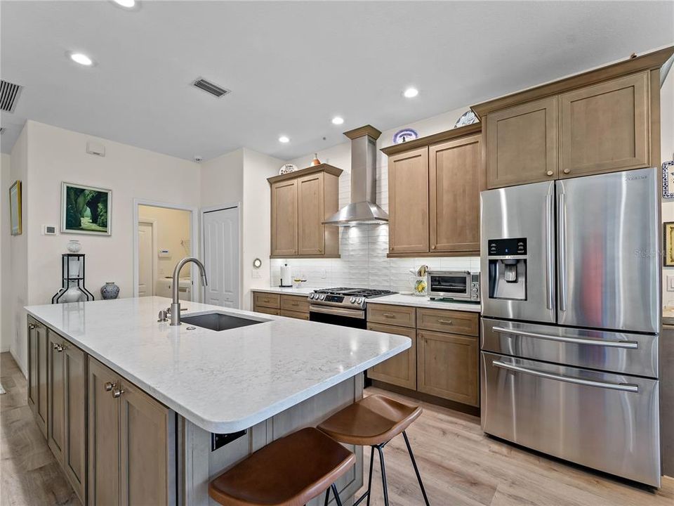 For Sale: $495,000 (3 beds, 2 baths, 1586 Square Feet)