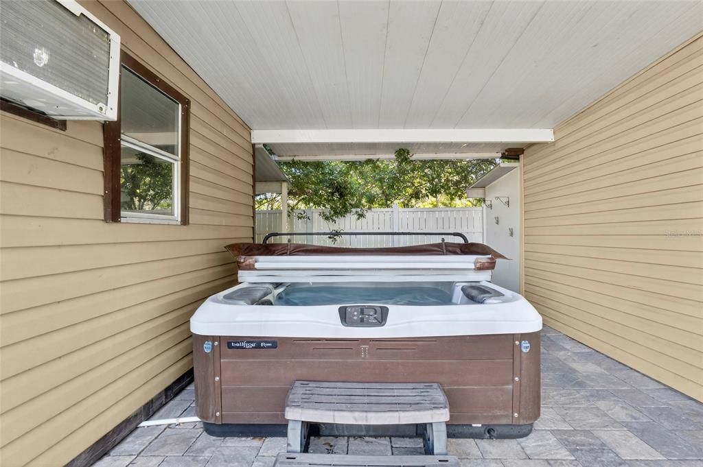 For Sale: $399,000 (3 beds, 2 baths, 1630 Square Feet)