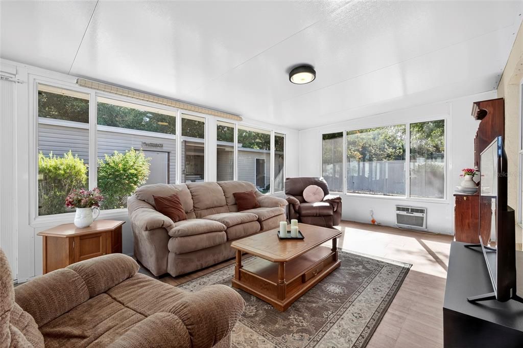 For Sale: $399,000 (3 beds, 2 baths, 1630 Square Feet)