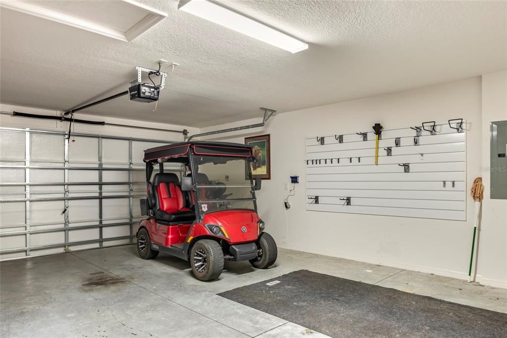 For Sale: $409,000 (3 beds, 2 baths, 1766 Square Feet)