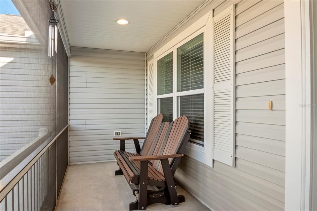 For Sale: $409,000 (3 beds, 2 baths, 1766 Square Feet)