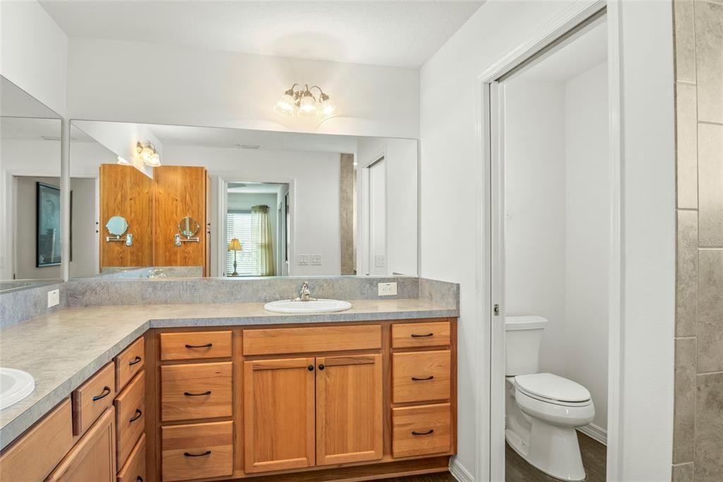 For Sale: $409,000 (3 beds, 2 baths, 1766 Square Feet)