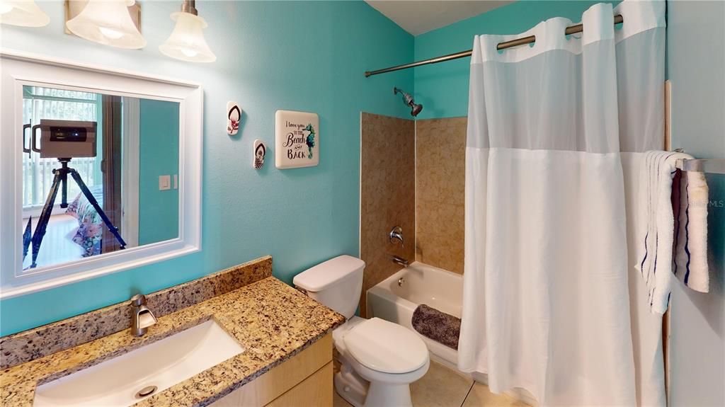 待售: $169,900 (1 贝兹, 1 浴室, 555 平方英尺)