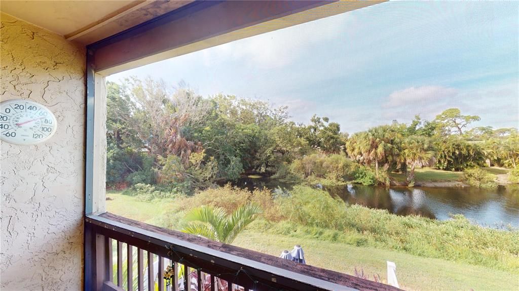 待售: $169,900 (1 贝兹, 1 浴室, 555 平方英尺)