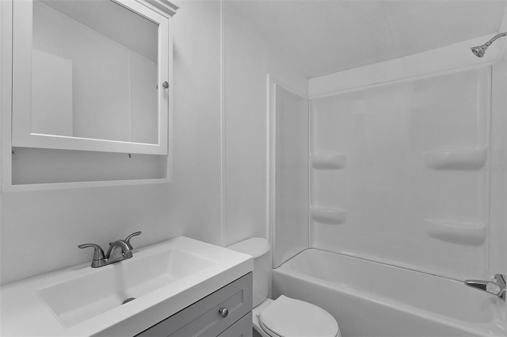 En Venta: $209,990 (3 camas, 2 baños, 1008 Pies cuadrados)