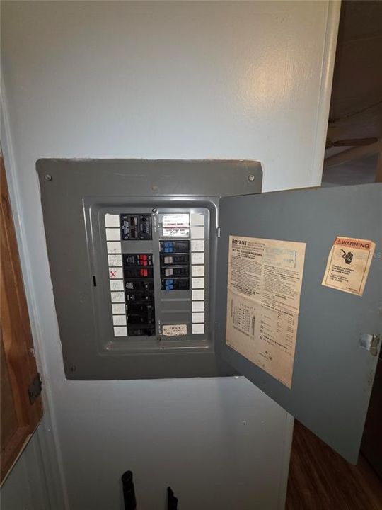 For Sale: $98,000 (2 beds, 2 baths, 1872 Square Feet)