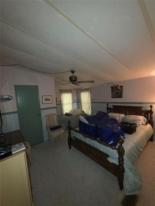 For Sale: $98,000 (2 beds, 2 baths, 1872 Square Feet)