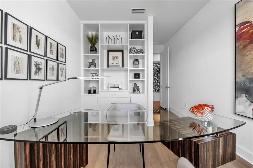 For Sale: $649,000 (2 beds, 2 baths, 1804 Square Feet)