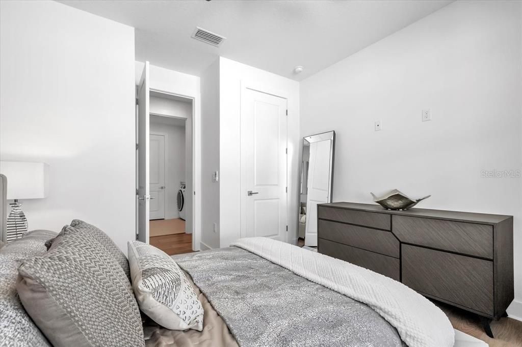 For Sale: $649,000 (2 beds, 2 baths, 1804 Square Feet)