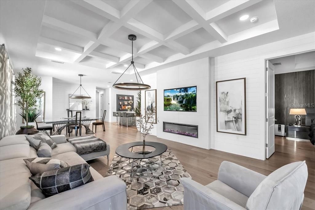 For Sale: $649,000 (2 beds, 2 baths, 1804 Square Feet)