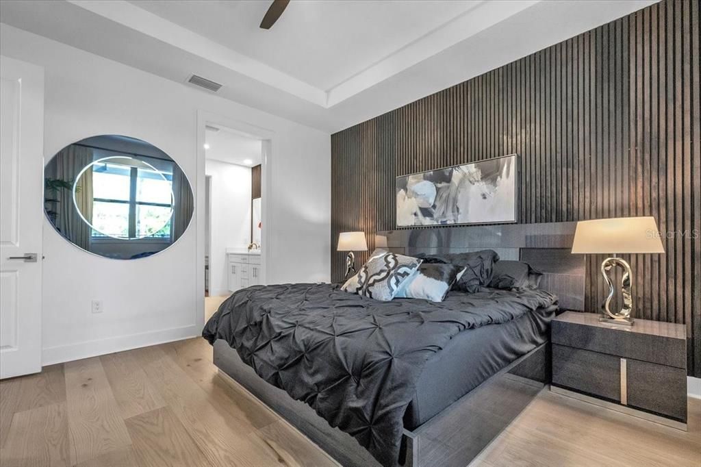 For Sale: $649,000 (2 beds, 2 baths, 1804 Square Feet)