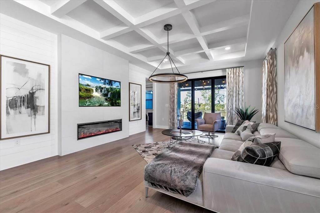 For Sale: $649,000 (2 beds, 2 baths, 1804 Square Feet)