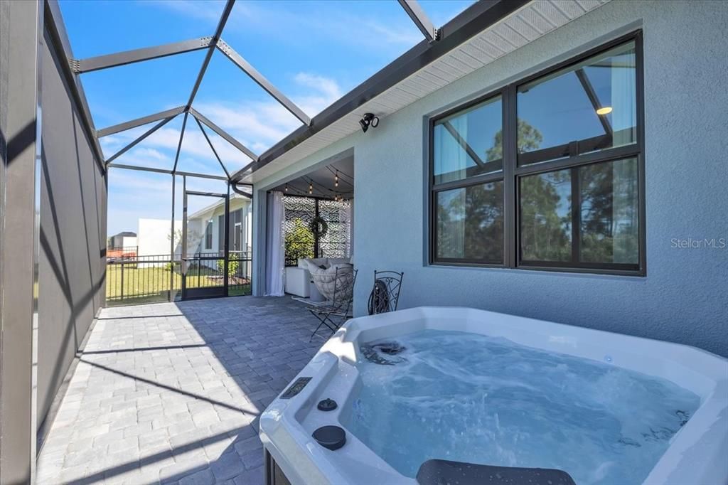 For Sale: $649,000 (2 beds, 2 baths, 1804 Square Feet)