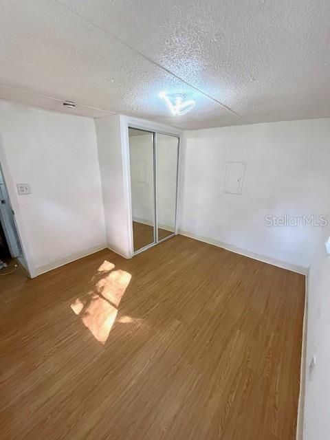 出租: $1,700 (2 贝兹, 1 浴室, 552 平方英尺)