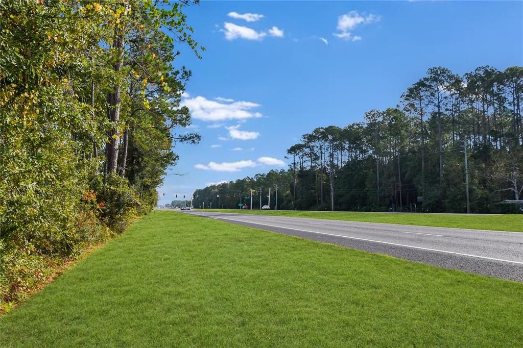 待售: $349,999 (1.07 acres)