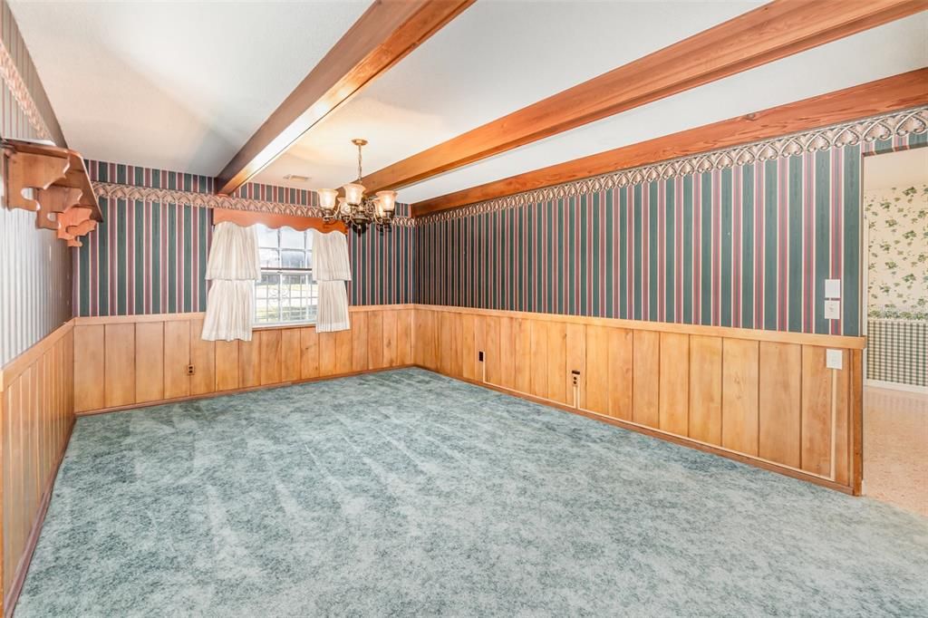 En Venta: $697,000 (4 camas, 3 baños, 3456 Pies cuadrados)