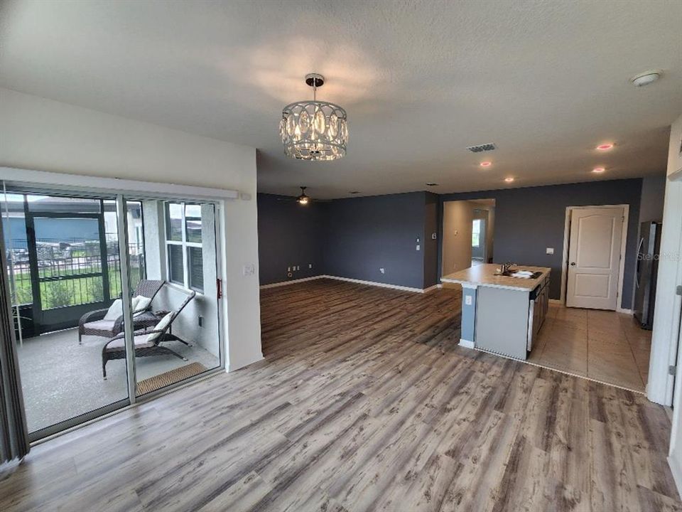 En Renta: $2,495 (3 camas, 2 baños, 1690 Pies cuadrados)