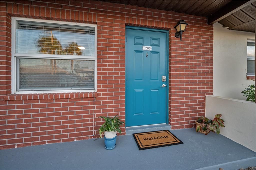 For Sale: $135,000 (1 beds, 1 baths, 600 Square Feet)