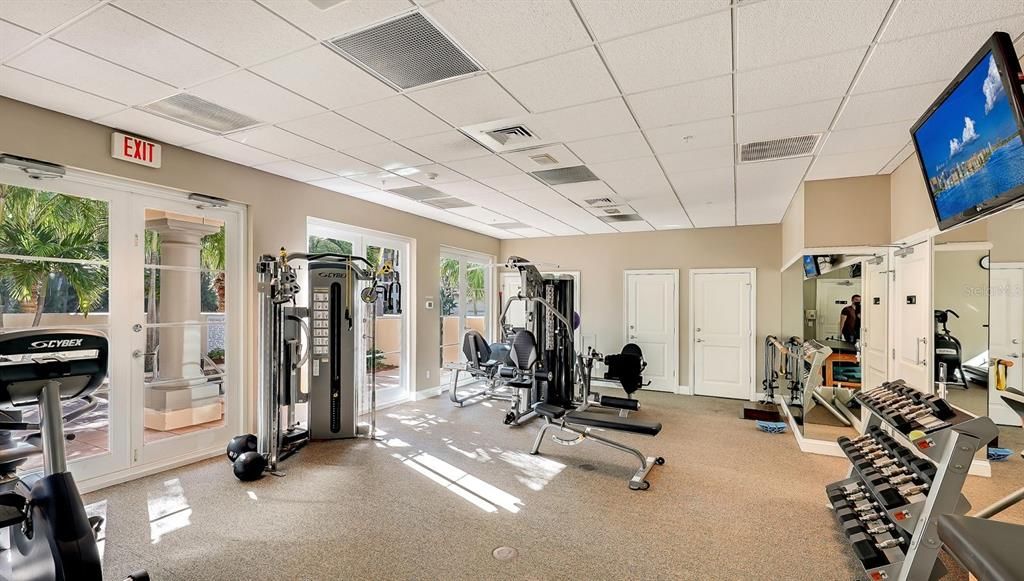 Active With Contract: $4,500,000 (3 beds, 2 baths, 3060 Square Feet)