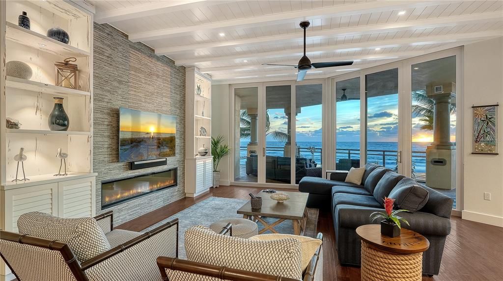 Active With Contract: $4,500,000 (3 beds, 2 baths, 3060 Square Feet)