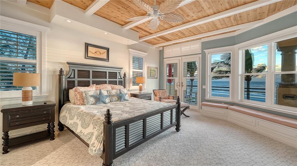 Active With Contract: $4,500,000 (3 beds, 2 baths, 3060 Square Feet)