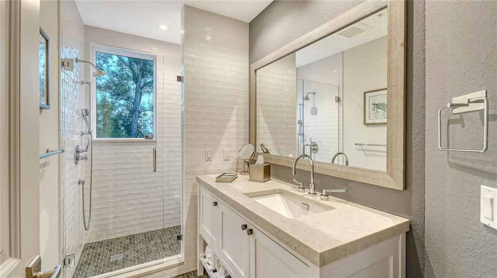 Active With Contract: $4,500,000 (3 beds, 2 baths, 3060 Square Feet)