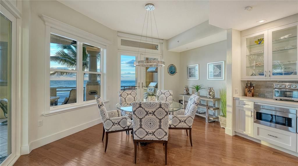 Active With Contract: $4,500,000 (3 beds, 2 baths, 3060 Square Feet)