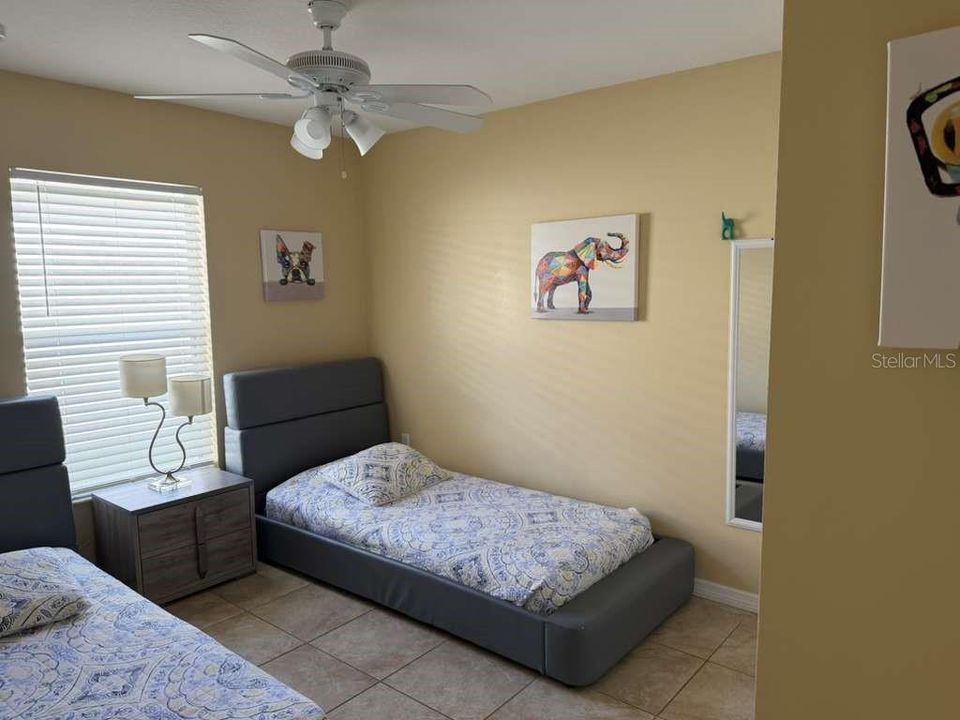 出租: $2,500 (4 贝兹, 2 浴室, 1477 平方英尺)