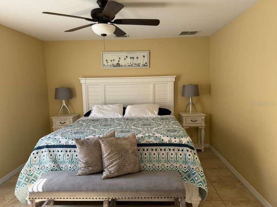 出租: $2,500 (4 贝兹, 2 浴室, 1477 平方英尺)