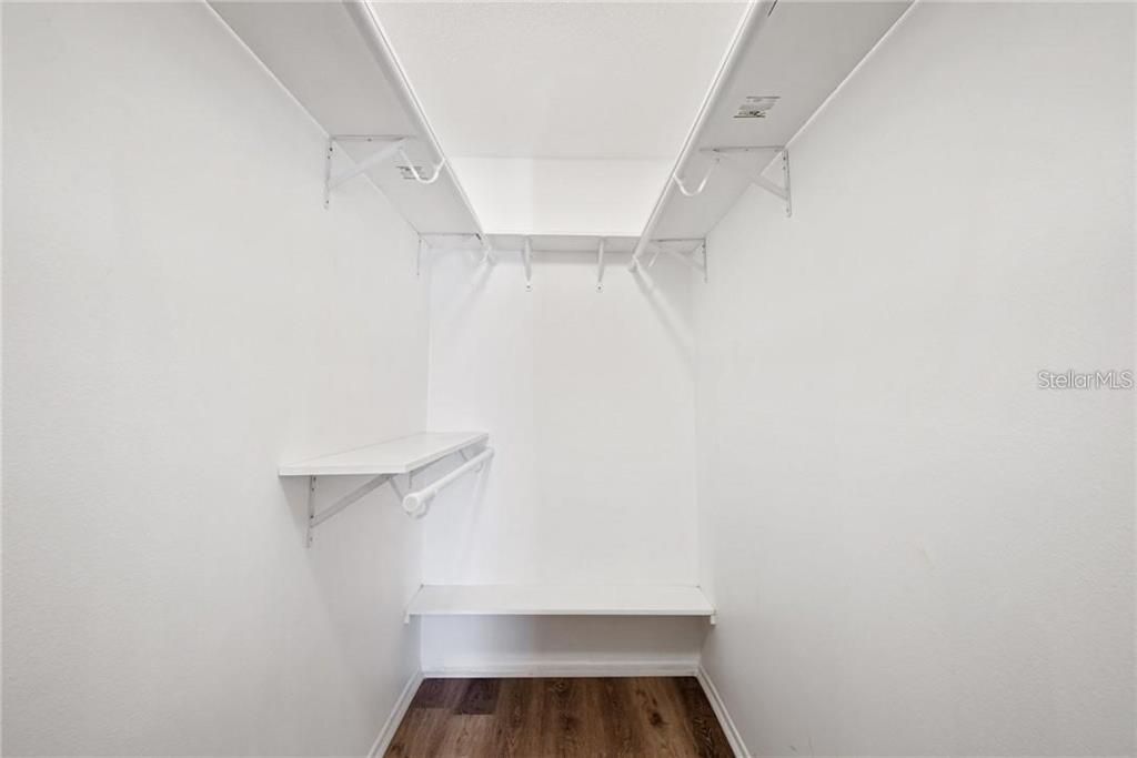 For Rent: $1,595 (2 beds, 2 baths, 912 Square Feet)