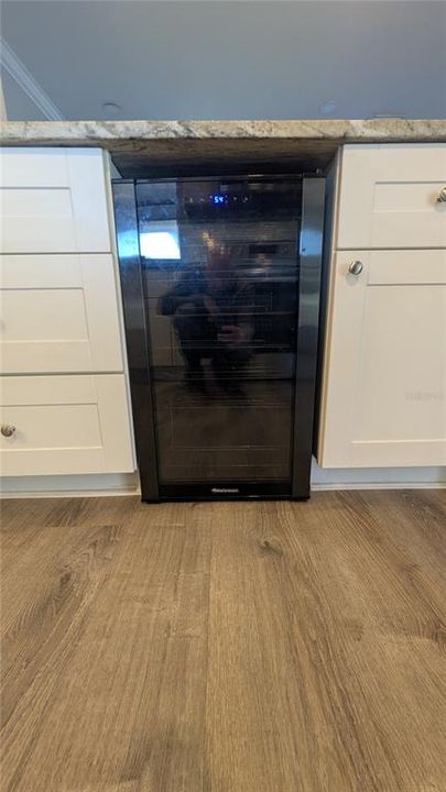 Active With Contract: $2,500 (3 beds, 2 baths, 1344 Square Feet)