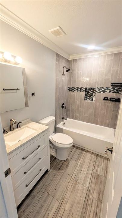 Active With Contract: $2,500 (3 beds, 2 baths, 1344 Square Feet)