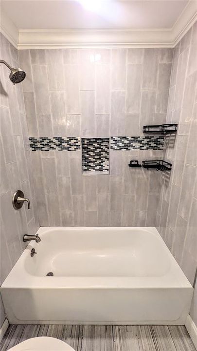 Active With Contract: $2,500 (3 beds, 2 baths, 1344 Square Feet)