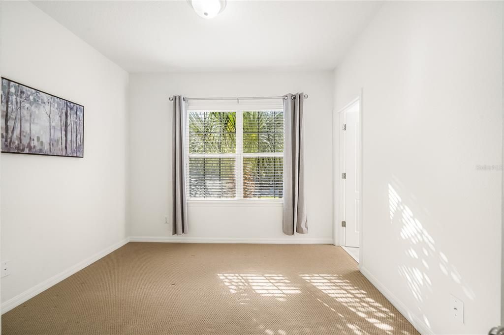 For Rent: $2,500 (3 beds, 2 baths, 1541 Square Feet)