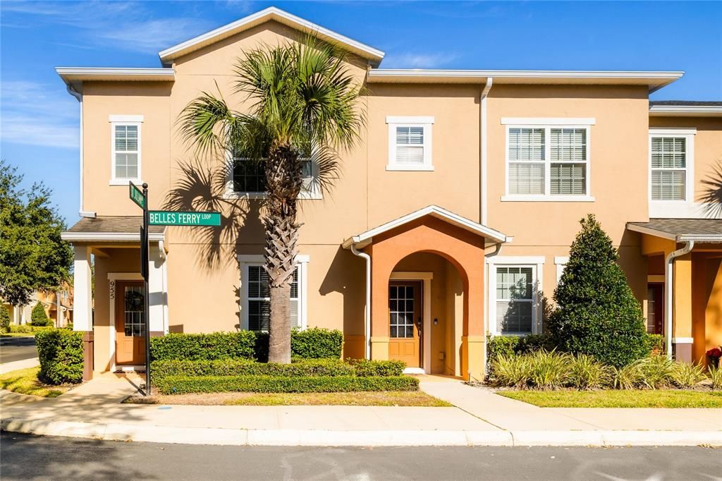 For Rent: $2,500 (3 beds, 2 baths, 1541 Square Feet)