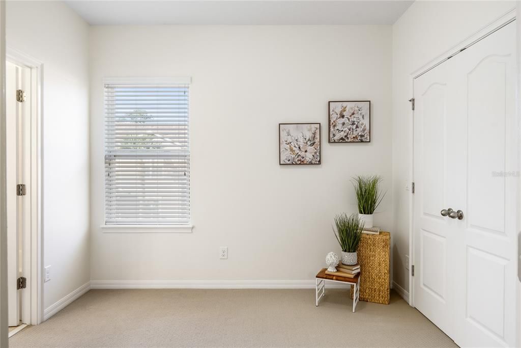 For Rent: $2,500 (3 beds, 2 baths, 1541 Square Feet)