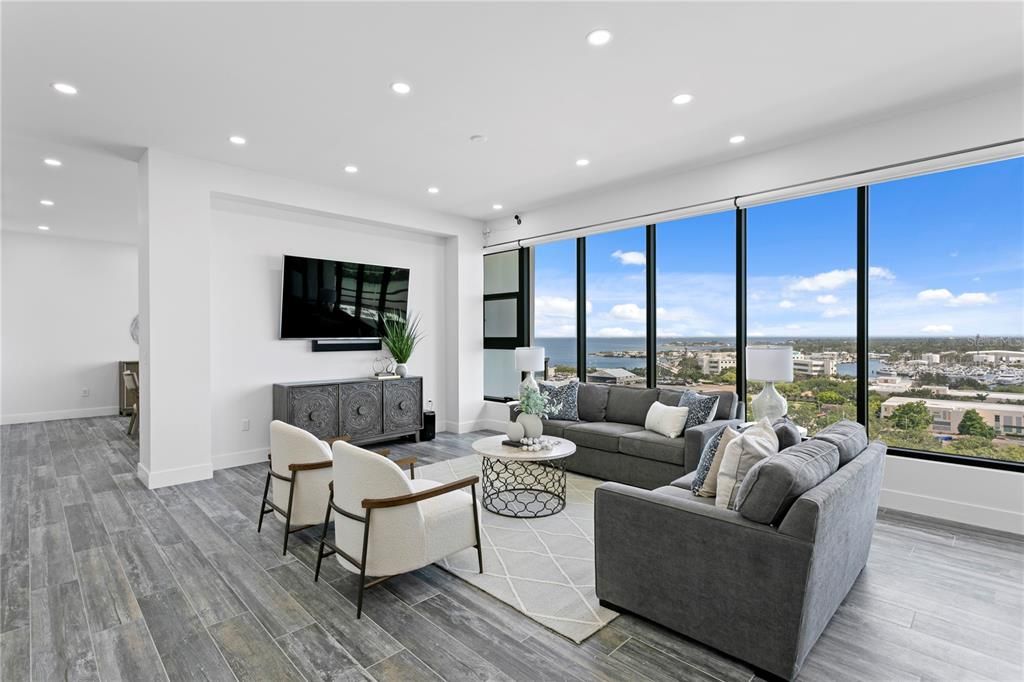 For Sale: $2,500,000 (3 beds, 3 baths, 2537 Square Feet)