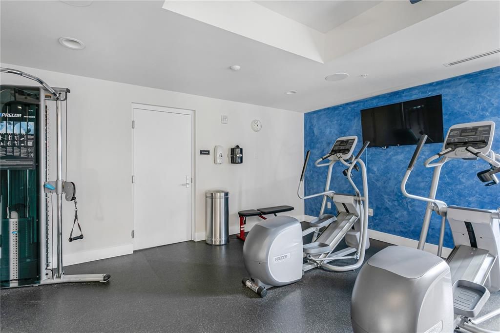 For Sale: $2,500,000 (3 beds, 3 baths, 2537 Square Feet)