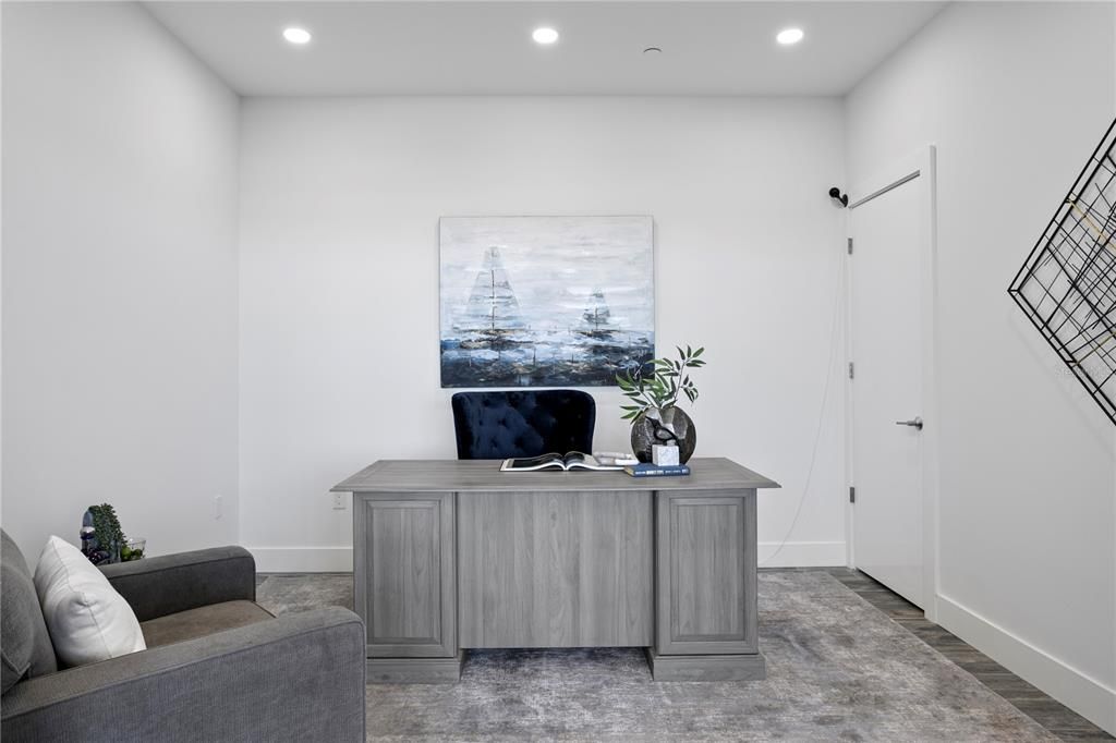 For Sale: $2,500,000 (3 beds, 3 baths, 2537 Square Feet)